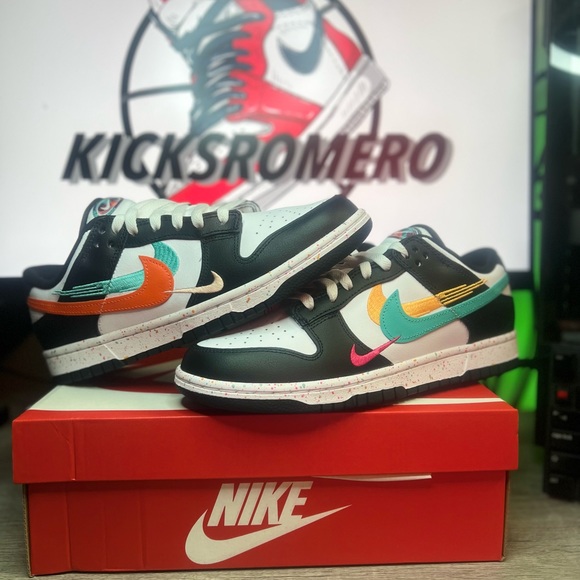 DUNK LOW MULTIPLE SWOOHES